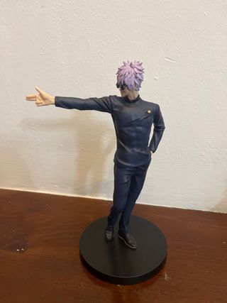 Figuras Jujutsu Kaisen SEGA Luminasta