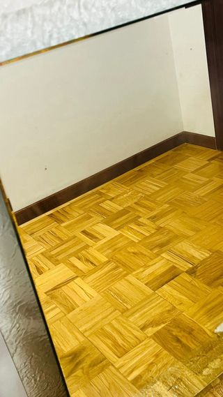 Espejo con repisa de cristal