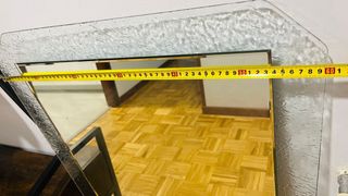 Espejo con repisa de cristal