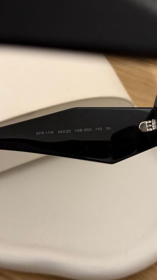 Gafas de sol Prada negras