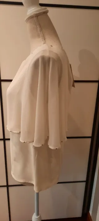 Blusa Zara tachuelas