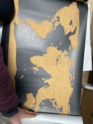 Mapa Mundi Rascable Negro 45x80cm