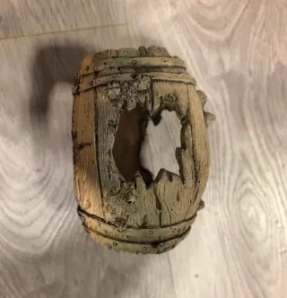 Acuario 28L plata con decoración de regalo