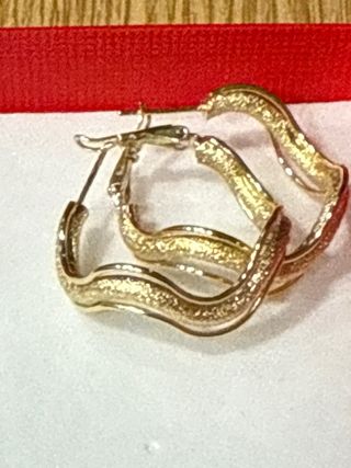 Pendientes laminado 14k