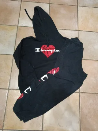 Tuta Champion ragazza nera con cuore