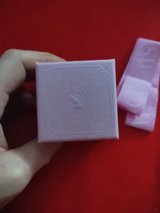 Scatola regalo Swarovski per anello rosa