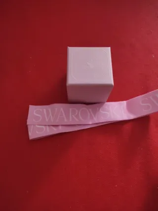 Scatola regalo Swarovski per anello rosa