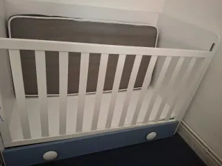 Cuna cambiador + colchón transformable