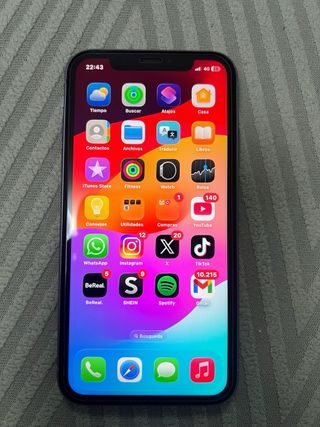 iPhone 11 Apple