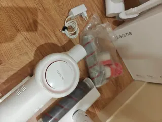 Aspiradora Dreame V9 + repuestos