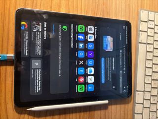 iPad Air 5 64GB + Apple Pencil