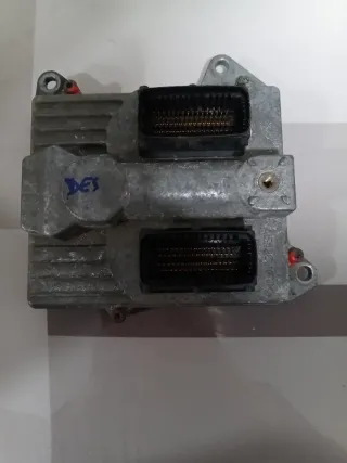 Centralita Motor Opel Vectra Signum 2.0