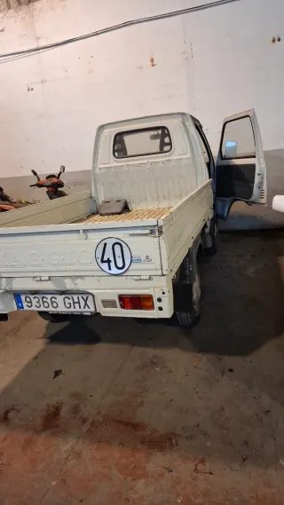 Piaggio  Minimos Detalles