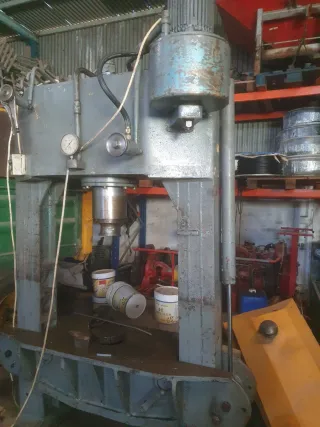 Prensa Hidráulica Industrial