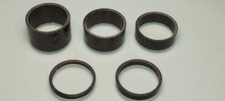 Juego 5 espaciadores dirección bici carbono