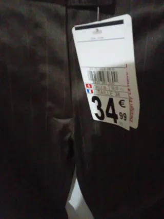 Conjunto pantalón, camisa y chaqueta