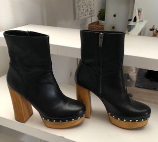 Botines negros tacón madera tachuelas