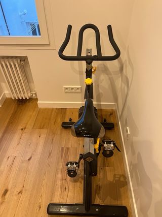 Bicicleta Spinning BH DUKE 20kg