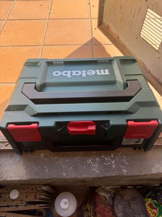 TALADRO ATORNILLADOR PERCUTOR METABO SB 18 LT BL