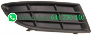 REJILLA LATERAL DERECHA PARAGOLPES DELANTERO SKOD