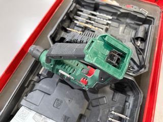 Taladro Percutor Parkside con Accesorios gama 20V