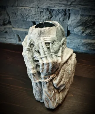 Goth Zombi Porta Candela