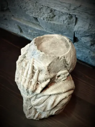 Goth Zombi Porta Candela