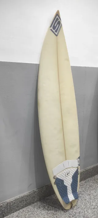 Tabla de surf Simon Anderson