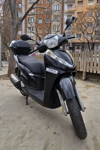 Honda SH 300i Scooter 2009
