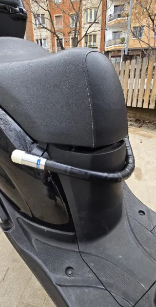 Honda SH 300i Scooter 2009