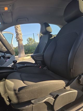 Audi A1 1.6TDI. 160.000 km ¡MUY CUIDADO!