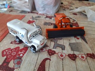 Coches Cars - Miss Fritter y Mateo