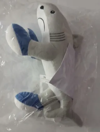 Peluche Tiburón Tralala 32cm