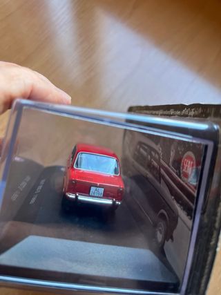 Maqueta Seat 850 E 4 puertas Altaya