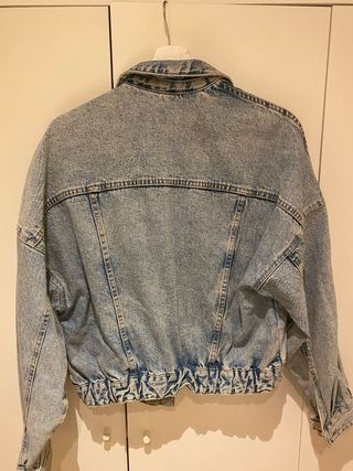 Chaqueta tejana Zara azul