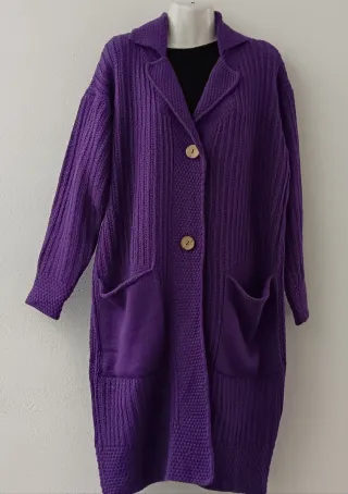 Casaco de malha roxo novo