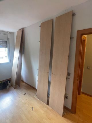 Mudanzas portes con plataforma elevadora