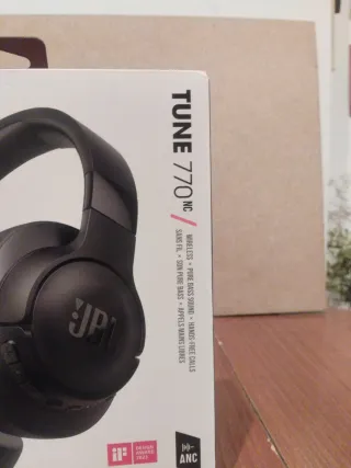 Auriculares JBL TUNE 770NC Negro HA ESTRENAR