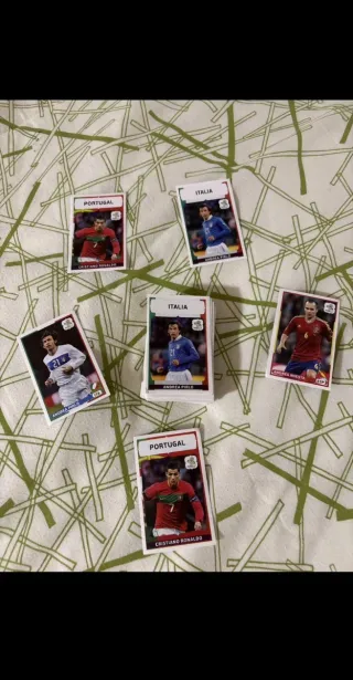 Lotto figurine EURO 2012 Pirlo, Ronaldo, Iniesta