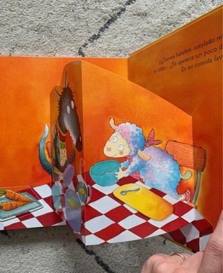 Libro Pop-Up de La ovejita que vino a cenar