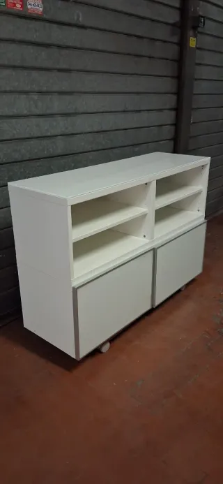 Mobiletto BESTA Ikea bianco con vetro sopra