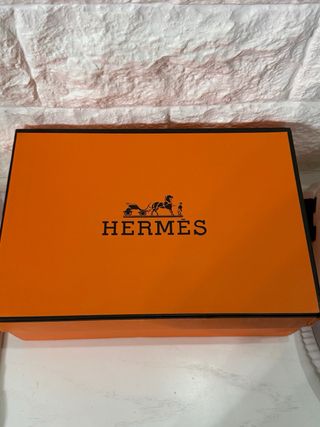 Scarpe Hermes bianche con H nera