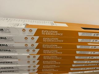 Tarima vinílica SPC y Rodapié blanco 20m