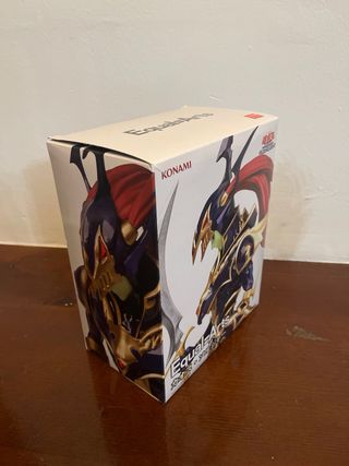 Figura Equal Arts Soldado del Brillo Negro