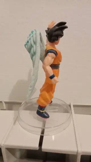 Figura Son Goku Ángel