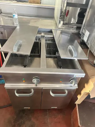 Freidora Fagor 15+15L Gas Usada