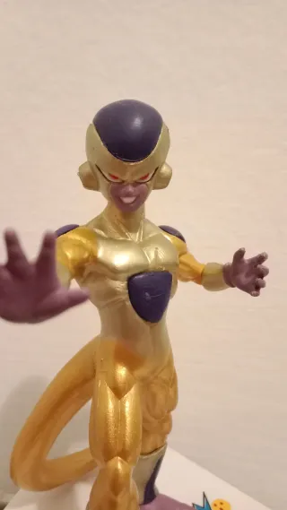 Figura Freezer Dorado Dragon Ball