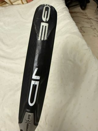 Pala de pádel Adidas