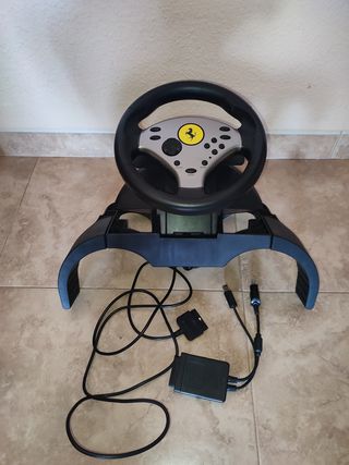 Volante Ferrari Thrustmaster PS2/GC/Xbox/PS1