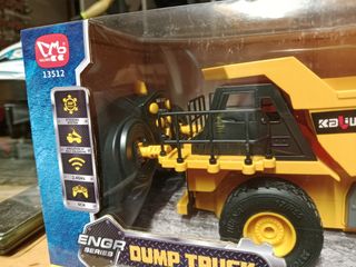 Camión Volquete RC Huina 1:24 13512 nuevo